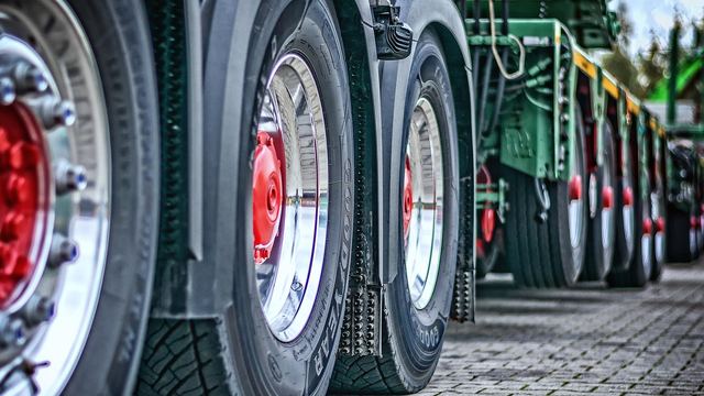 Reifen eines Schwertransporters